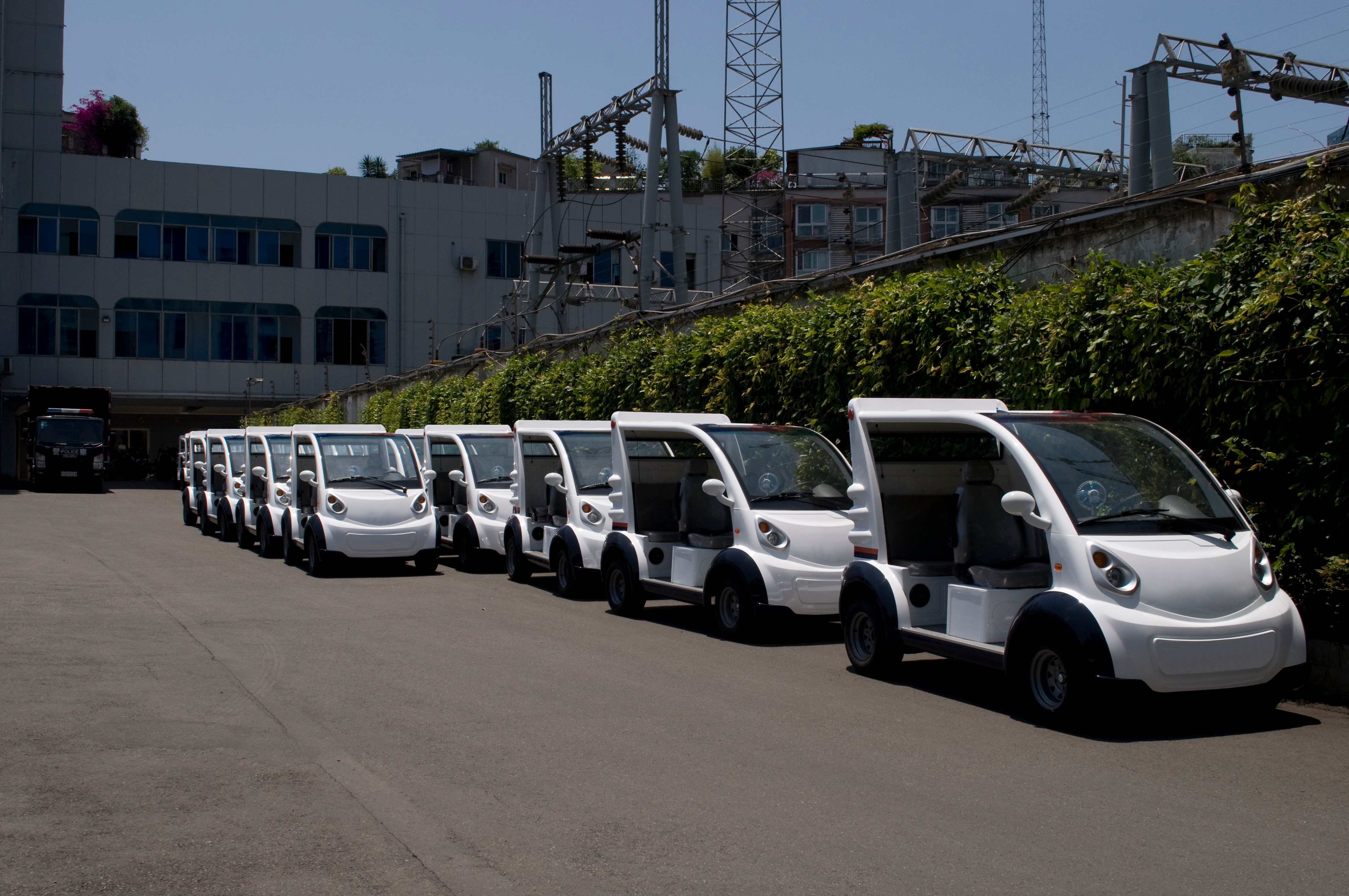 專業(yè)電動巡邏車廠家,電動觀光車制造商