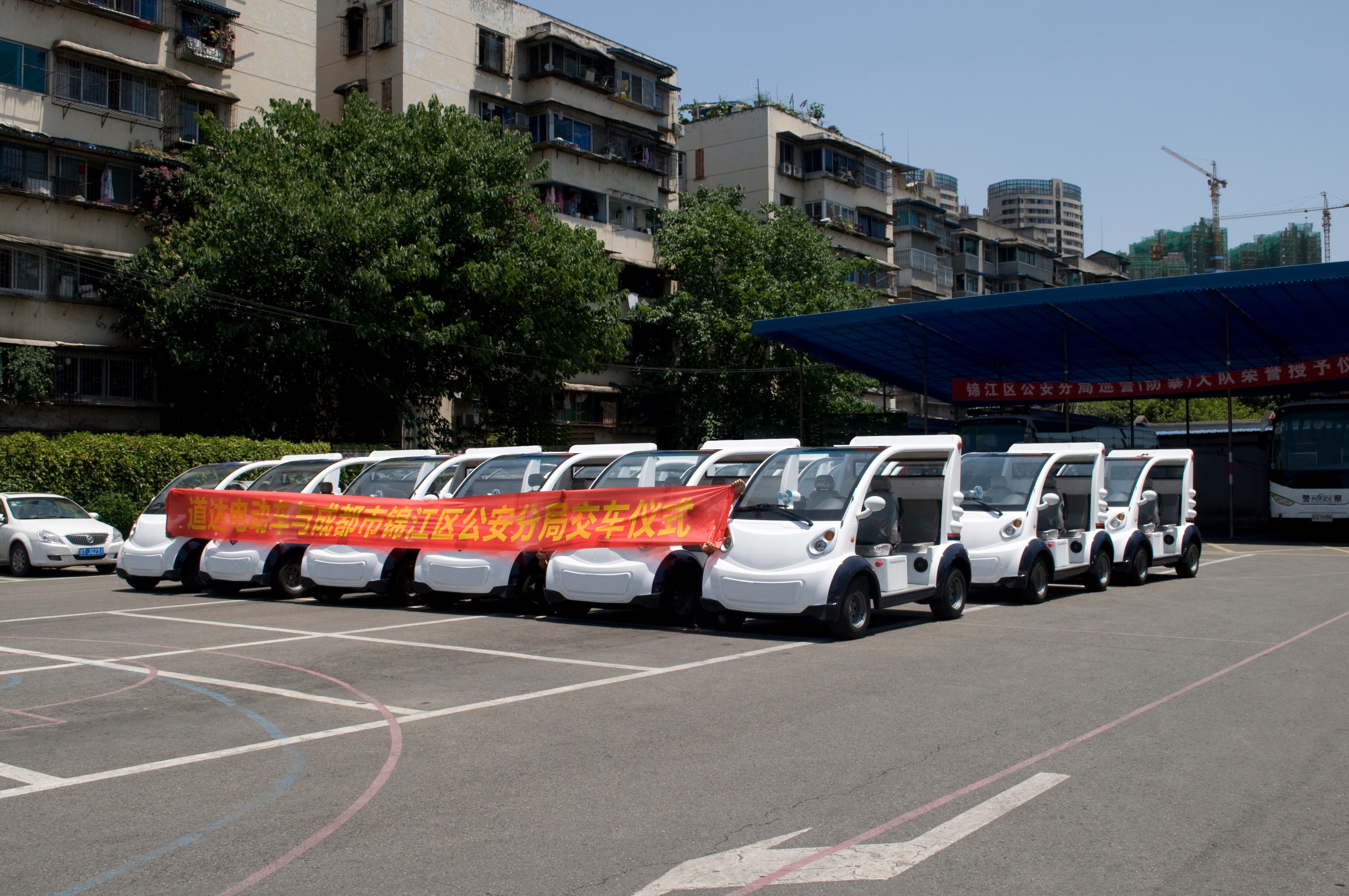 專業(yè)電動巡邏車廠家,電動觀光車制造商